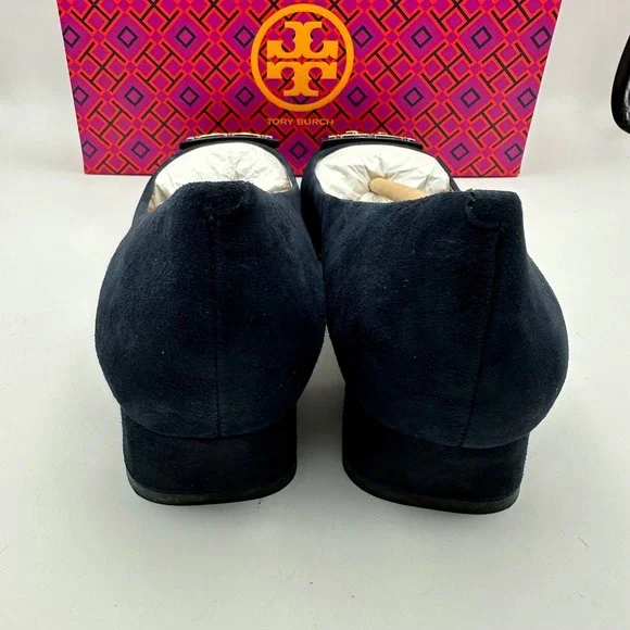 Tory Burch Women's Size 8M Gigi Suede Pump Block Heel Tory Navy Logo Kid Suede - Picture 4 of 9